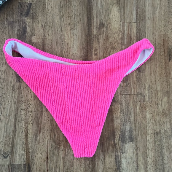 Hot pink bathing suit bottom - Picture 2 of 2